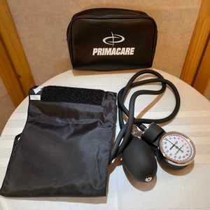 Primacare DS-9181-BK Manual Blood Pressure Kit with Cuff and Carrying Case Black